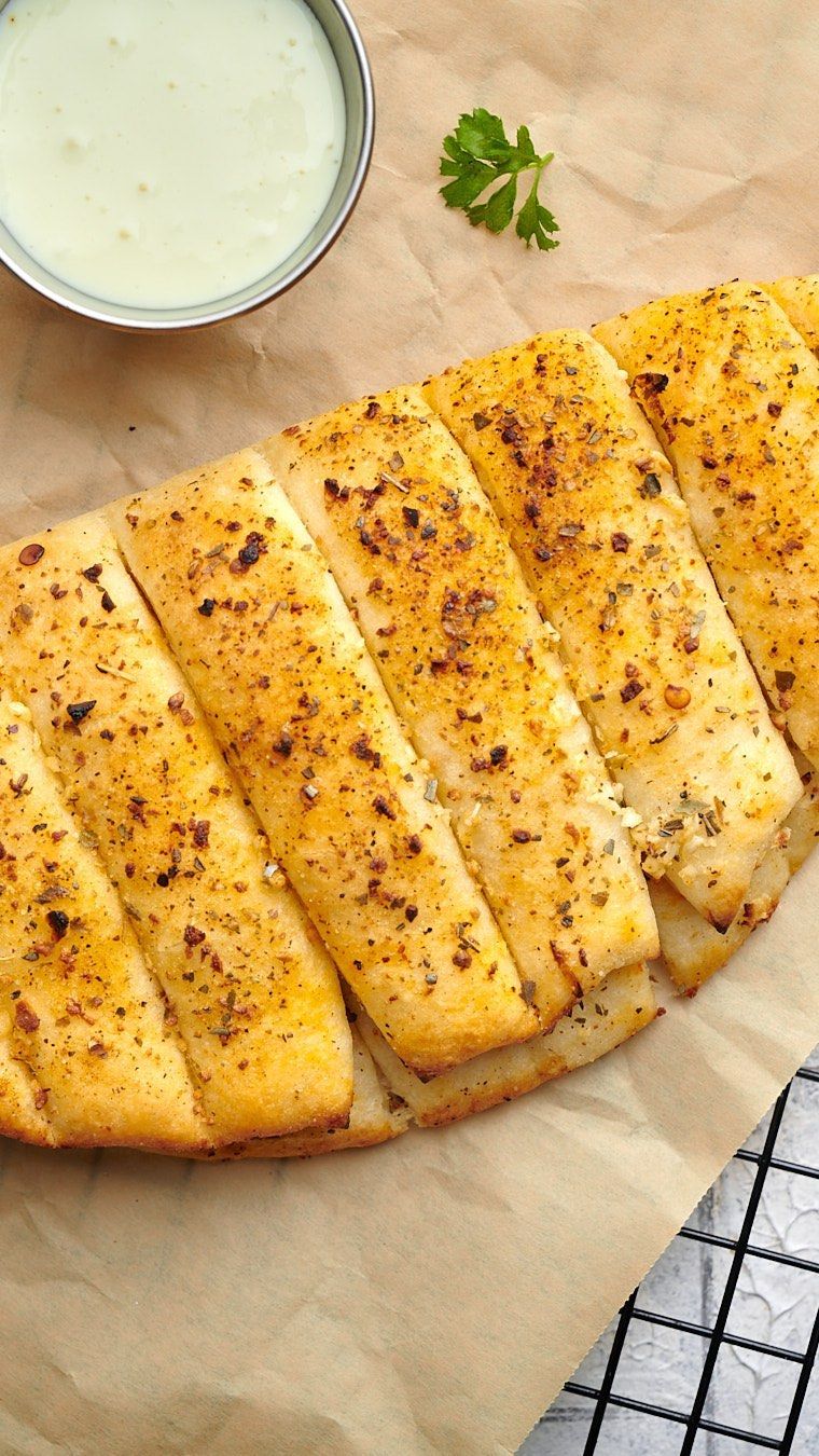 Cheesy Garlic Bread