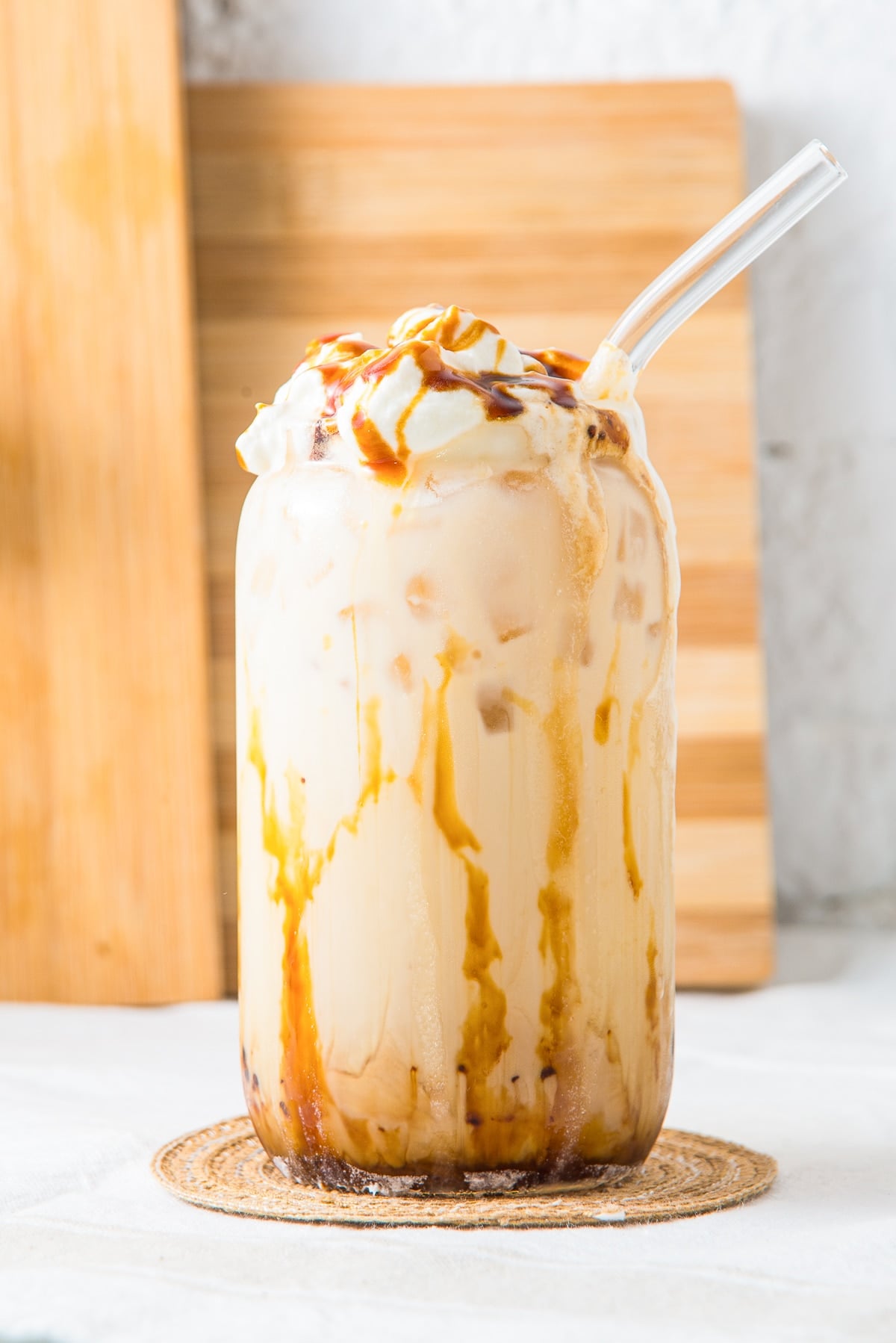 Caramel ice latte